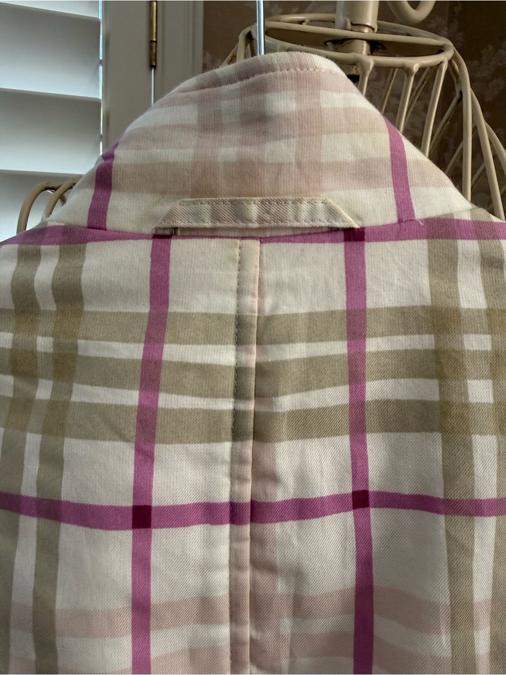 Burberry London Cream cotton canvas reversible Utility Vest with Plaid inside - Picture 10 of 13